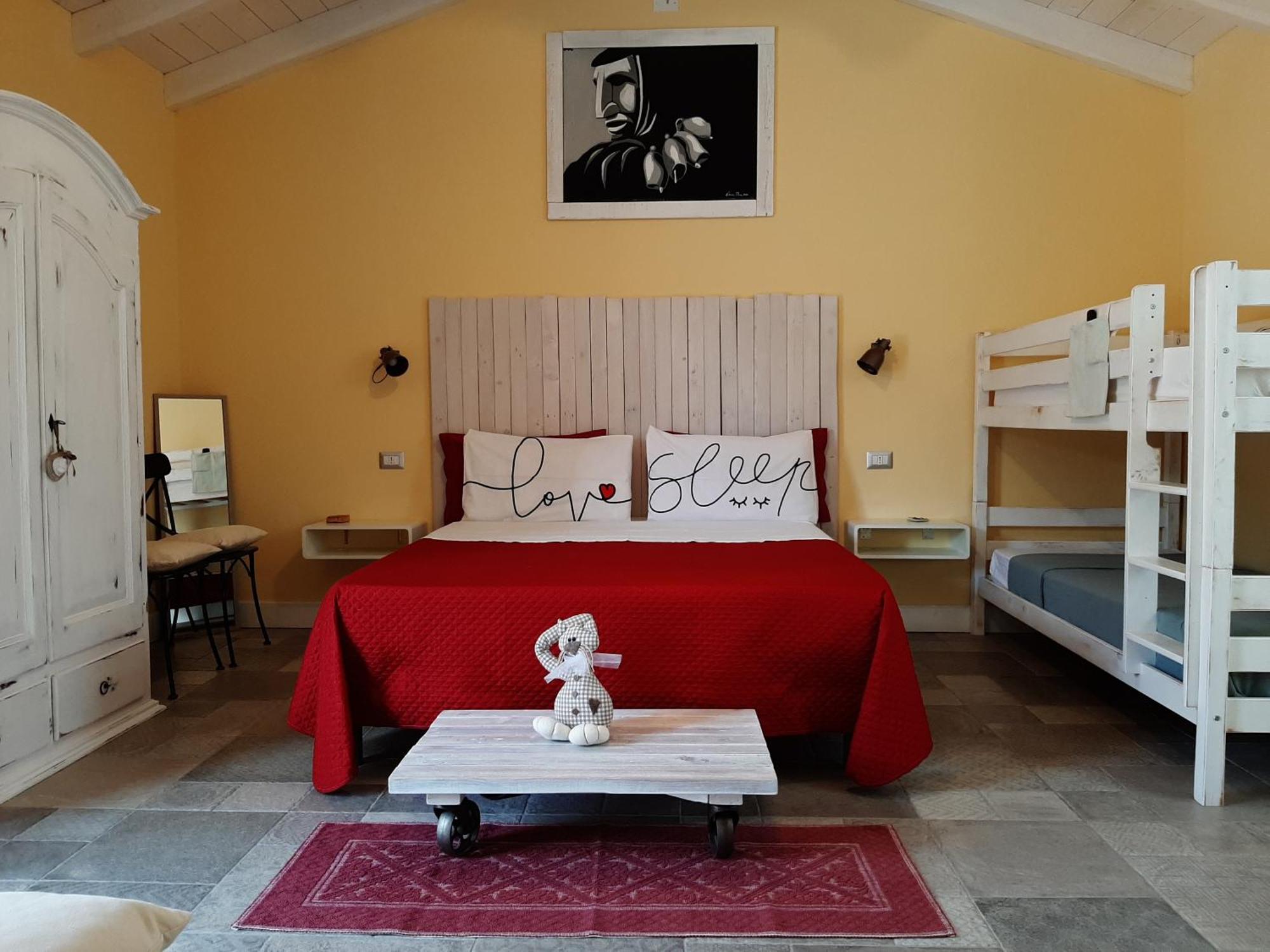 Bed and Breakfast Casale Diletta Castiadas Exterior foto